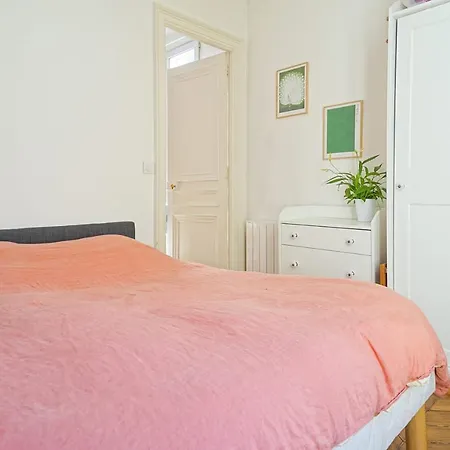 Superb 2 Room Apt In Paris * París